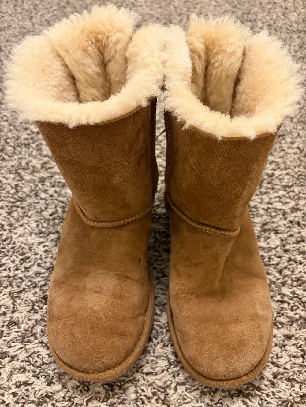 UGG Chestnut Kids Shearling-Lined Suede Boots